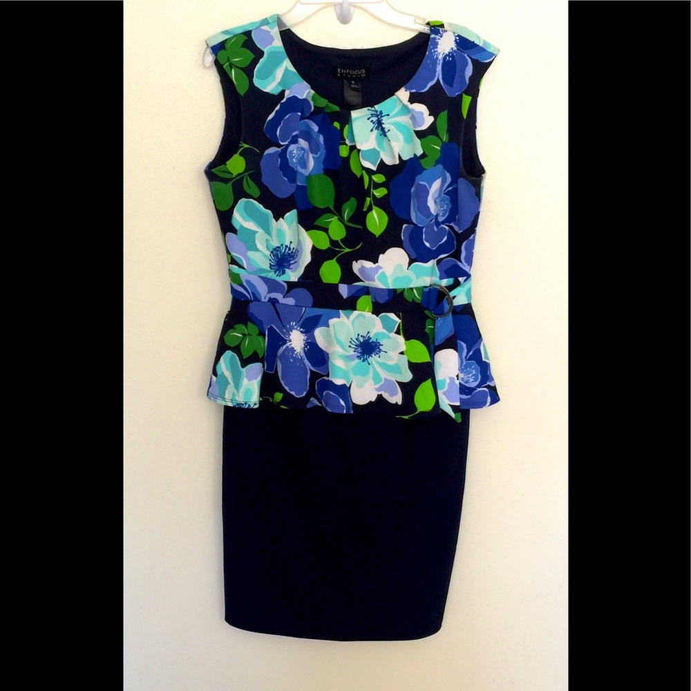 Floral dress with pencil skirtlike bottom